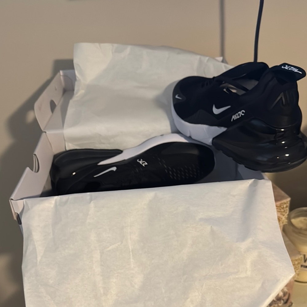 Nike Air Max 270 Black Sneakers